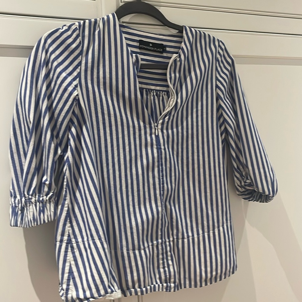 Tuckernuck Searsucker cotton shirt